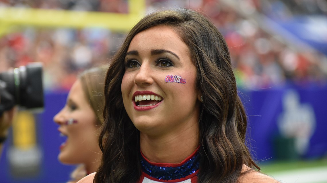 Photos Ole Miss Rebelettes Cheerleaders At 2018 Advocare Texas