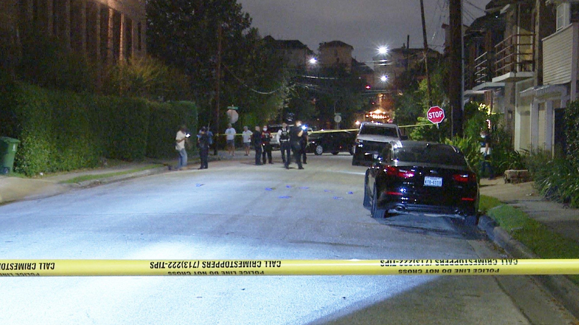 Woman Shot Multiple Times In Montrose Drive By Police Say Khou