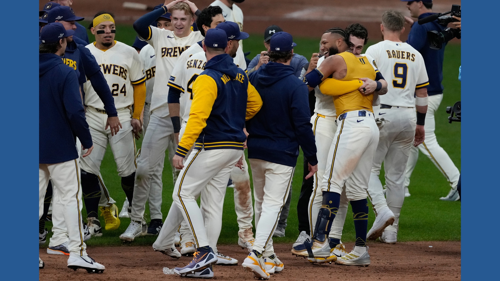 Brewers take command of NLDS with second comeback win over Padres ...