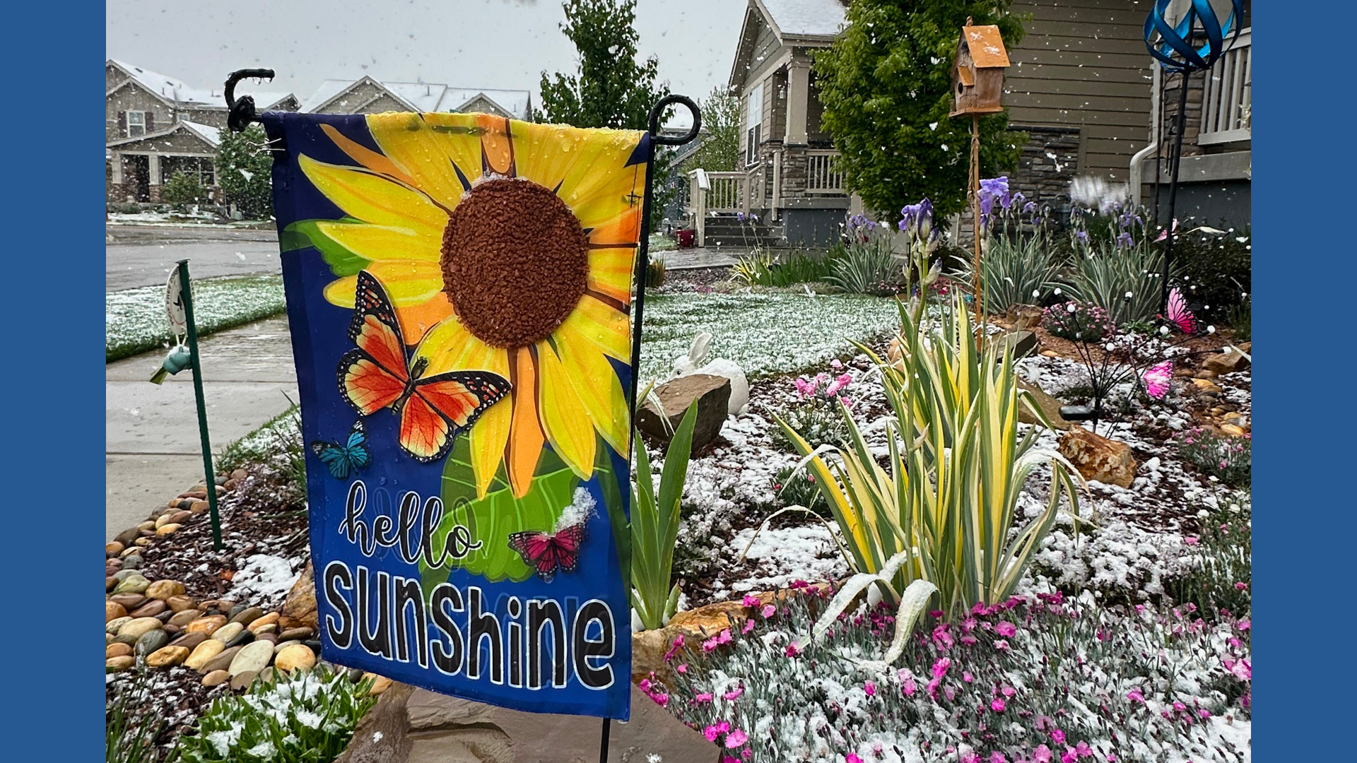 Captivating Spring Plans Meet Snow In Denver As A Late Storm Could Be The Season’s Biggest Scene Nature Captivating Spring Plans Meet Snow In Denver As A Late Storm Could Be The Season’s Biggest Scene Nature