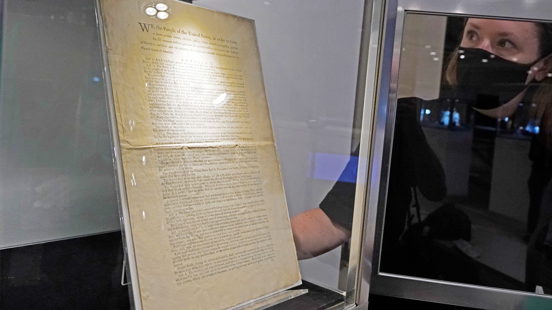 Rare US Constitution copy to be auctioned by Sotheby's | khou.com