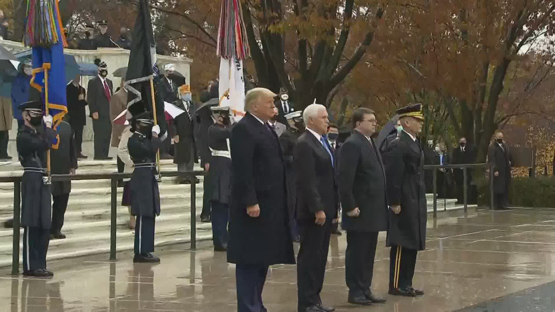 Trump lays wreath at Arlington National Cemetery | khou.com