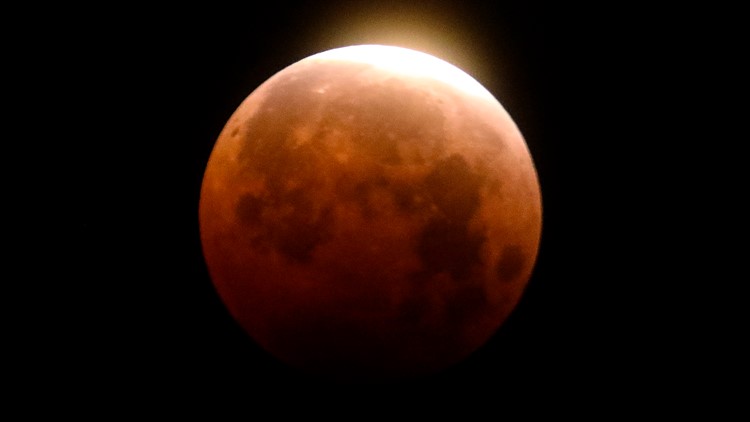 What Time Is Blood Moon Total Lunar Eclipse 21 Khou Com