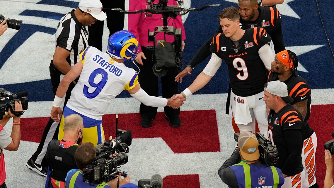 Instant Replay: Rams Safety Proposes To Girlfriend After Winning Super Bowl