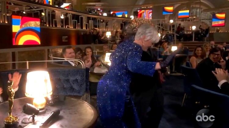 Glenn Close wins with her dance moves after losing for 8th time at Oscars