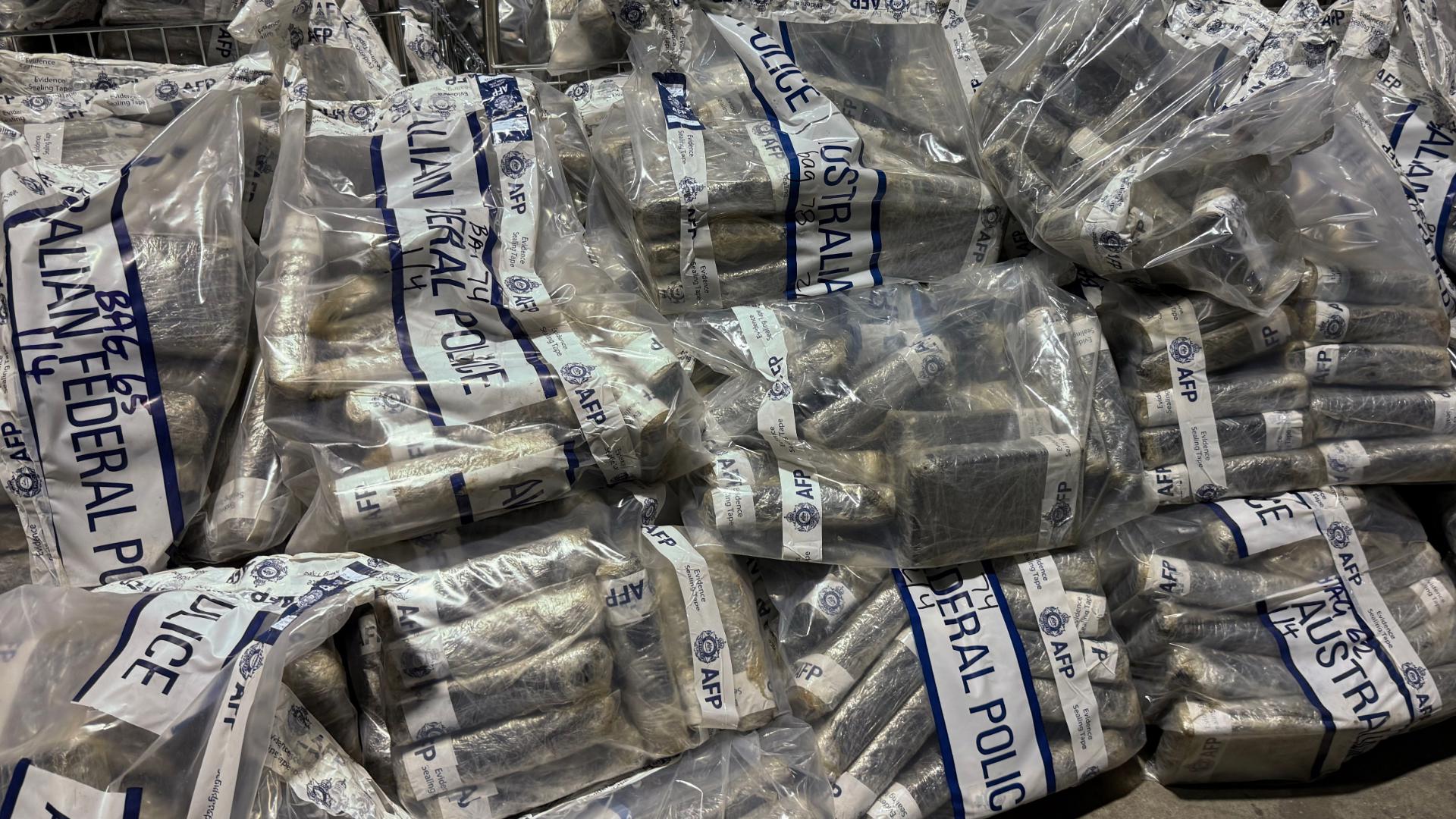 Australian police seize cocaine worth estimated $572 million | khou.com