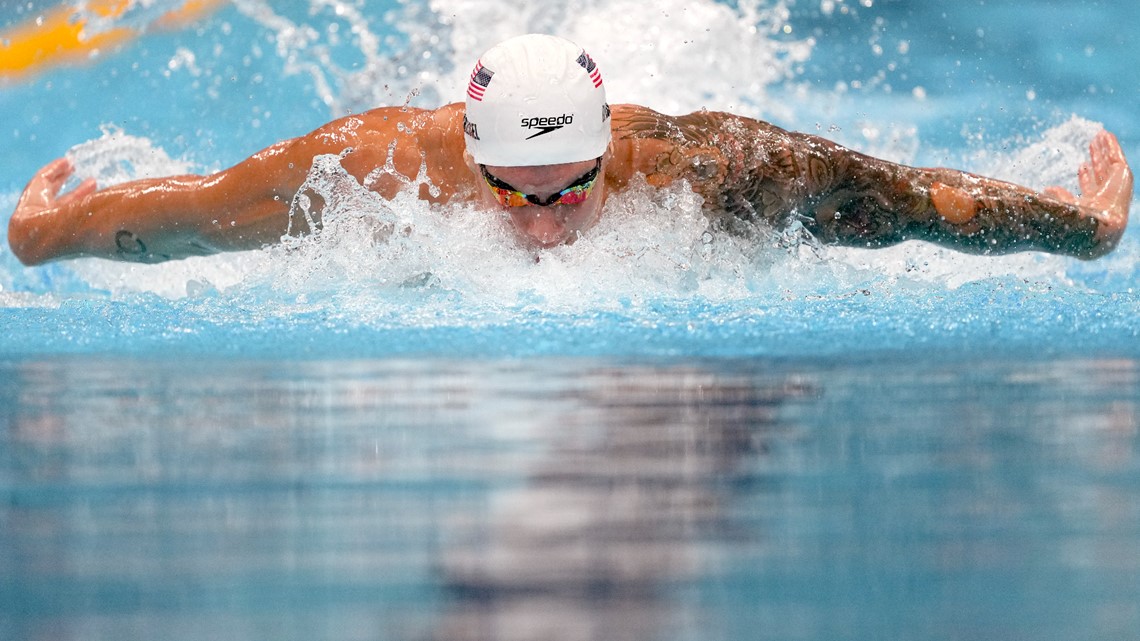 US wins medals in backstroke, breaststroke finals | khou.com