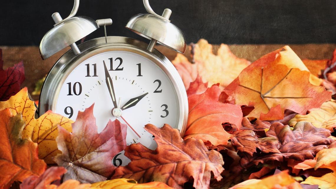 Daylight saving time: When do clocks fall back in 2025? | khou.com