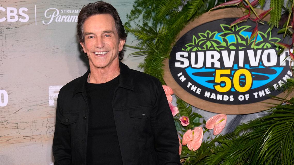 Jeff Probst accidentally reveals 'Survivor' spoiler during live finale