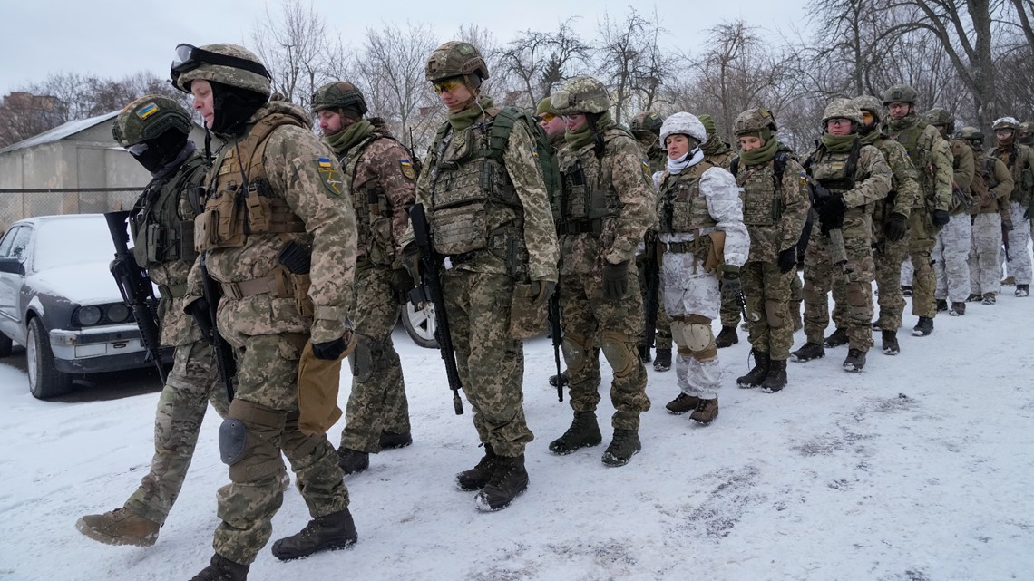 AS mengurangi kehadiran kedutaan Ukraina saat ketegangan Rusia meningkat