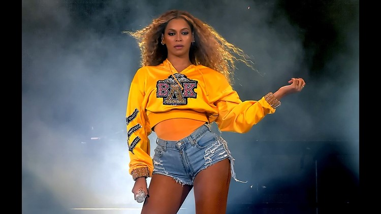 Beyoncé releases new photo of twins Rumi and Sir Carter