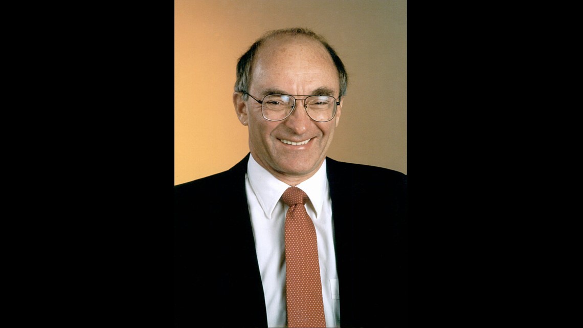 charles lazarus charles lazarus