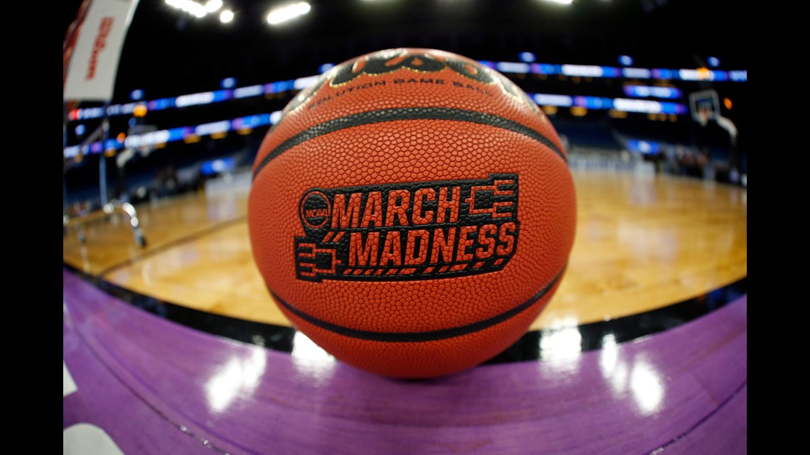 Slam Dunk These March Madness Deals On Pizza Beer And More Khou Com