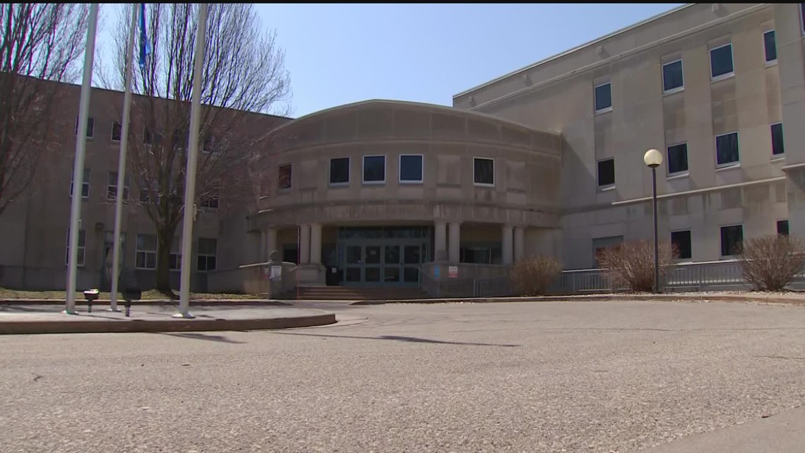 Why is teen suspect in Lily Peters' death in adult court? - Vimarsana News