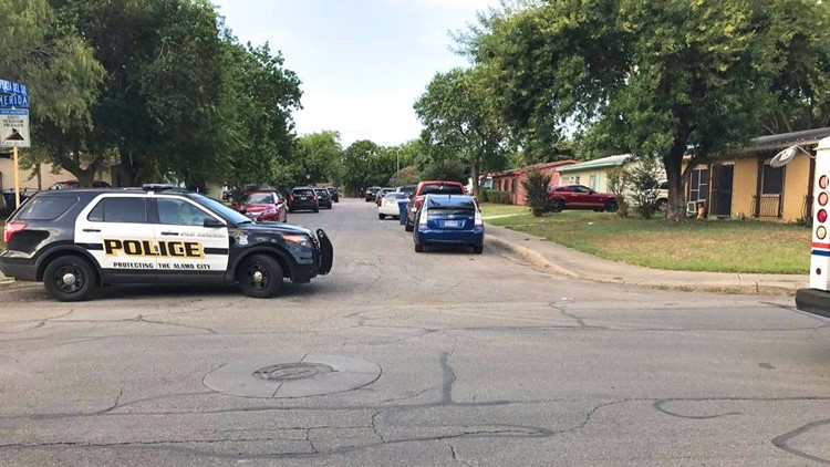 SAPD: Man threatens to kill 15-year-old girl, killed by police