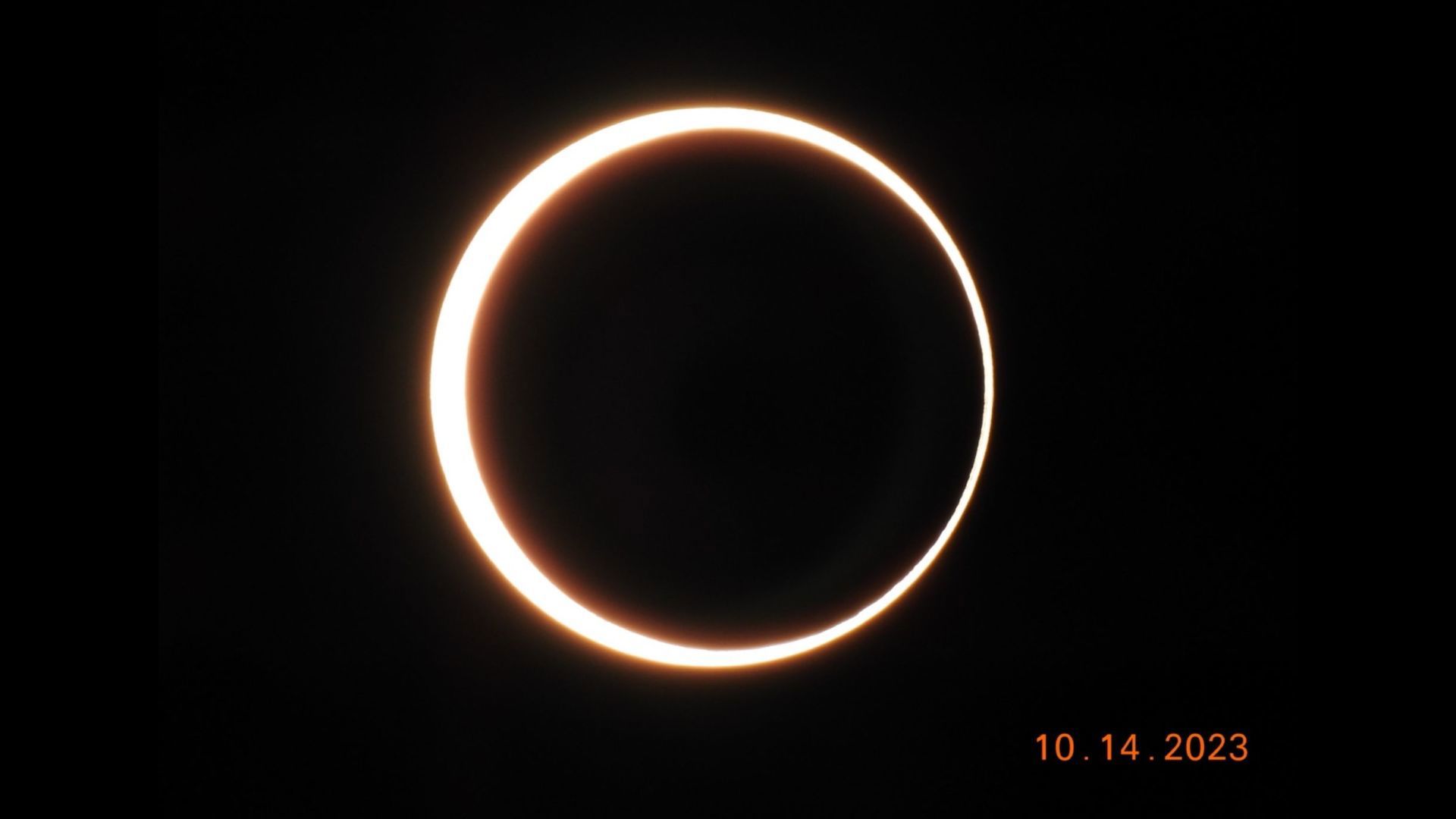 Pictures of the annular solar eclipse in Houston, Texas
