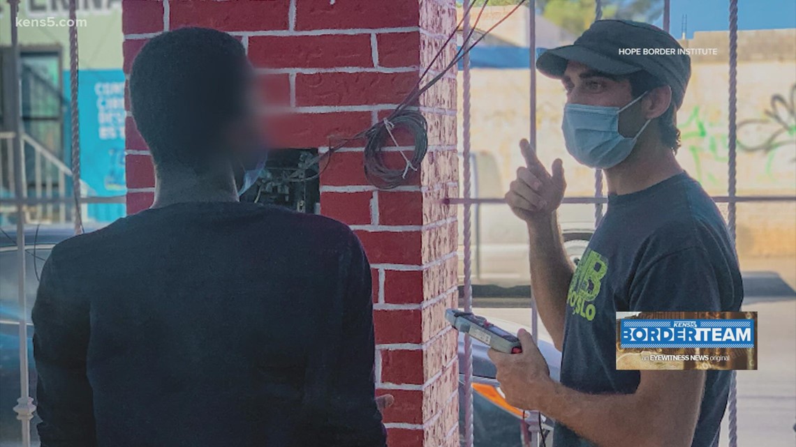 Californian turns remote-work flexibility into opportunity to help migrants along border - Vimarsana News