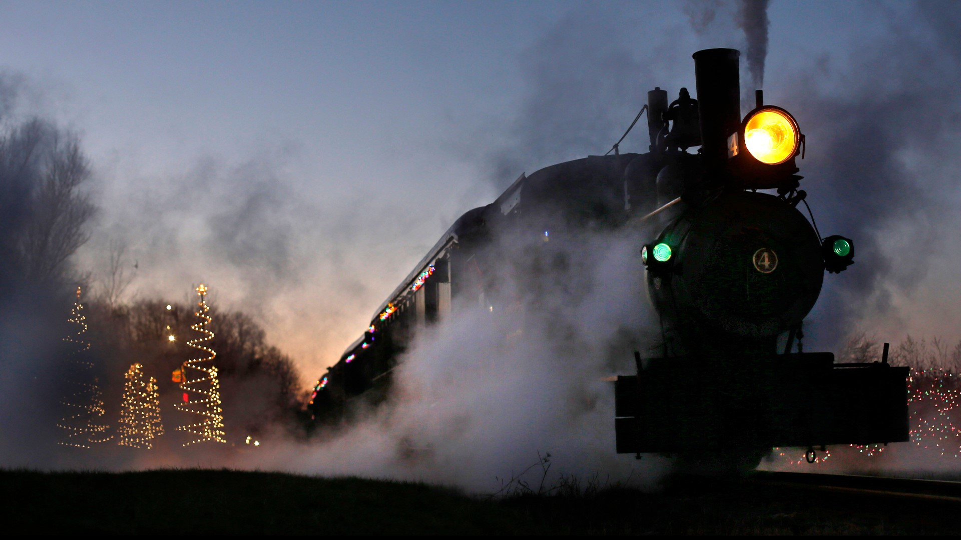 How to get tickets for the Galveston Polar Express train ride