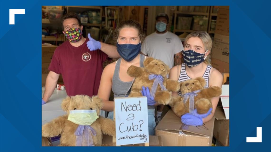 Need a hug? How about a hug from a free teddy bear? | khou.com