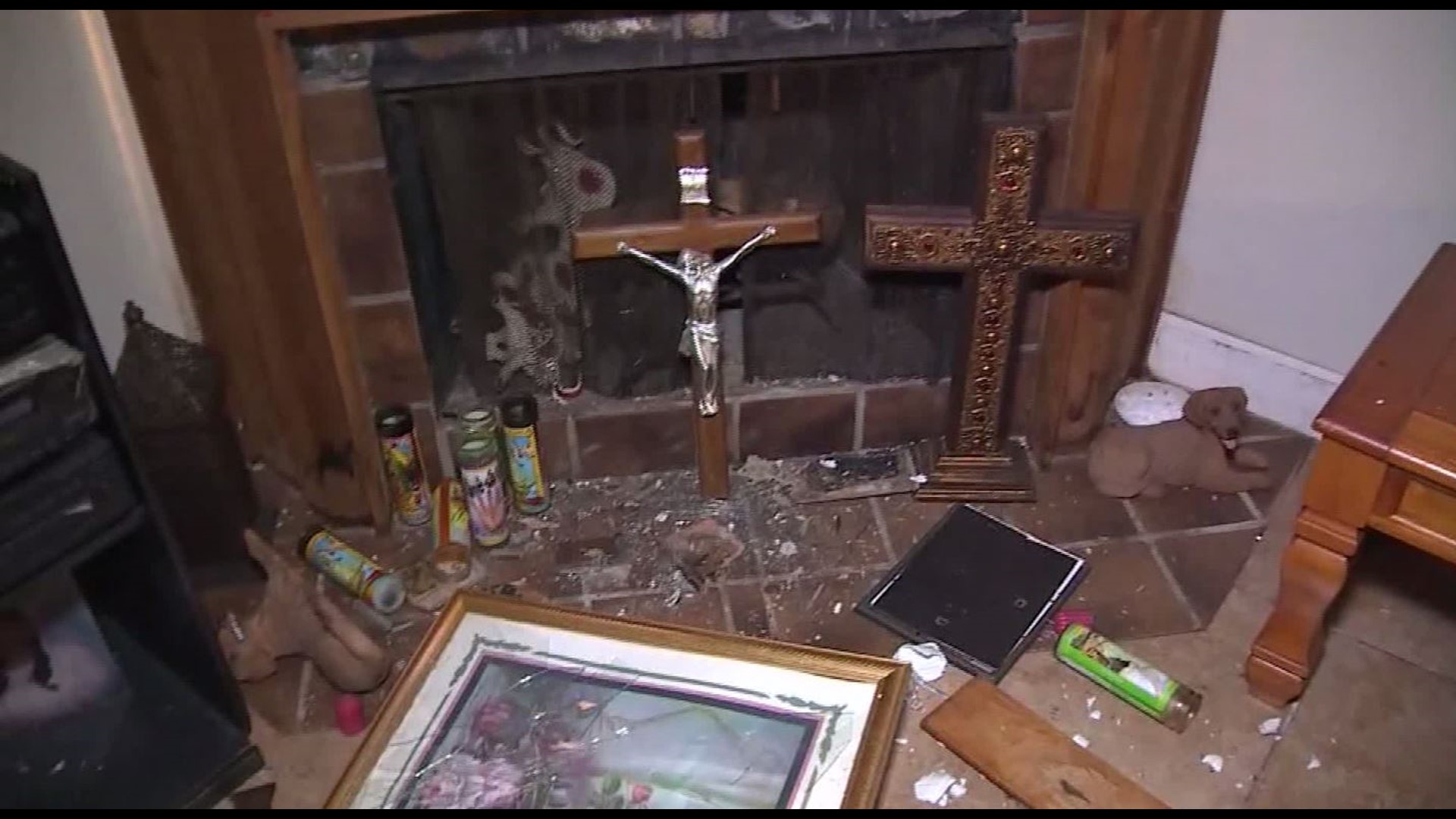 Houston explosion 2 dead, multiple injured, homes damaged