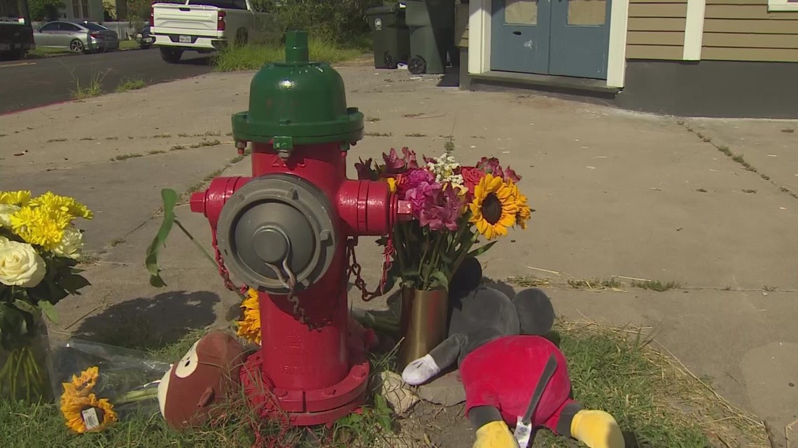 4 victims from Galveston crash involving golf cart identified