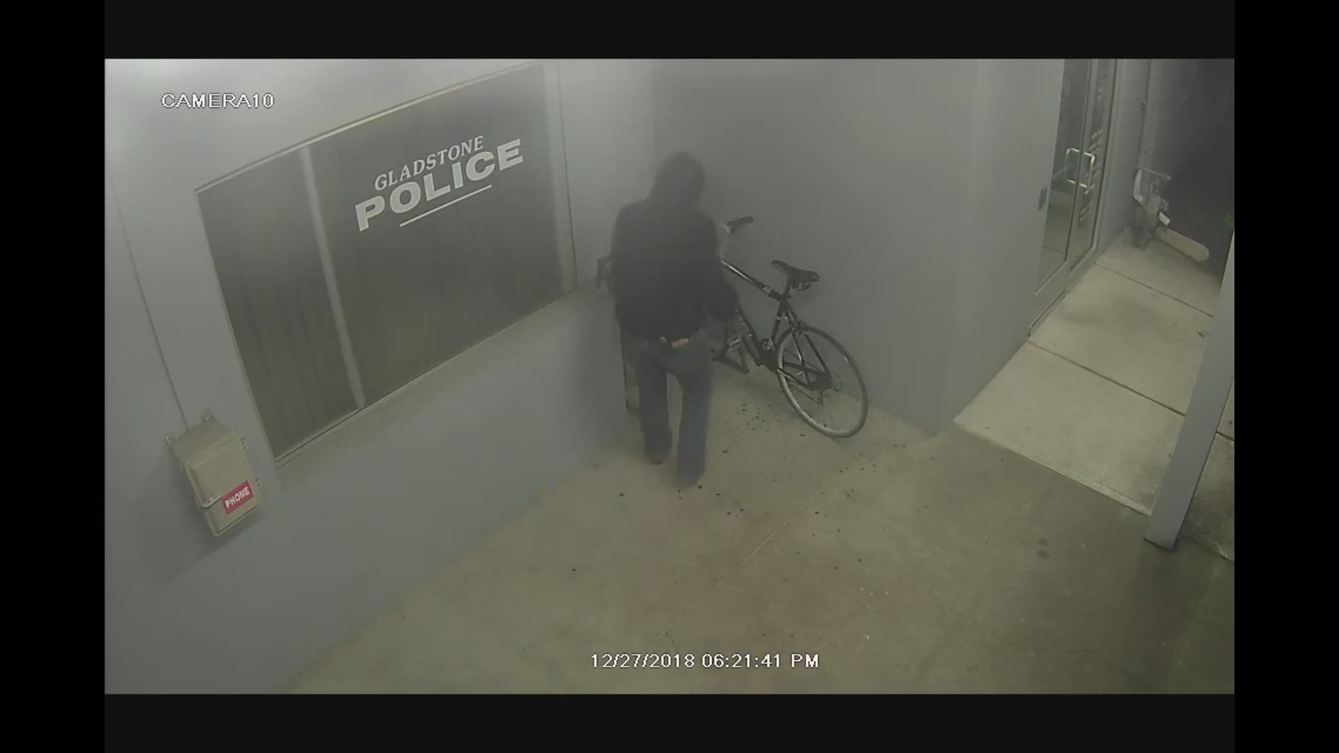 Stealing a bike from a police station isn't a great idea, but that's what almost happened in Gladstone, Oregon.