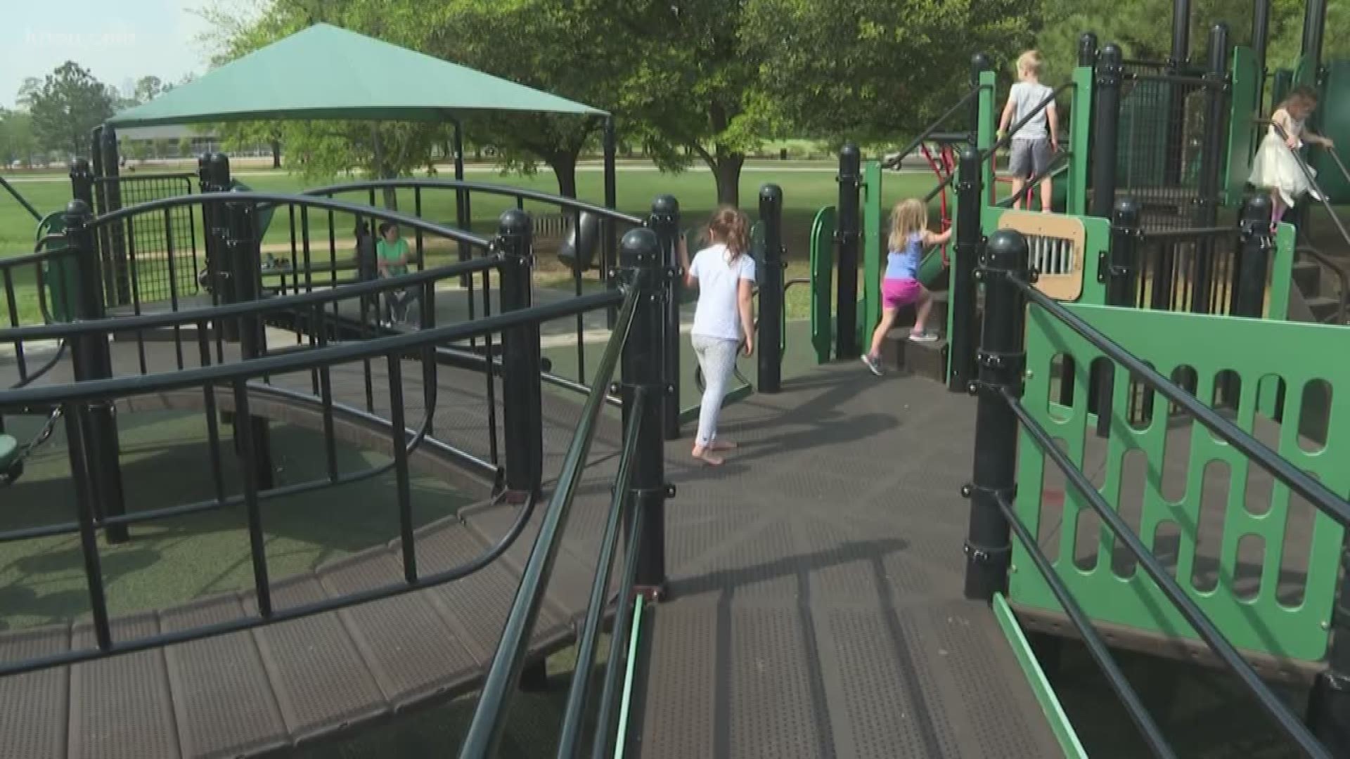 Here's What's Re-Opening at Houston Parks
