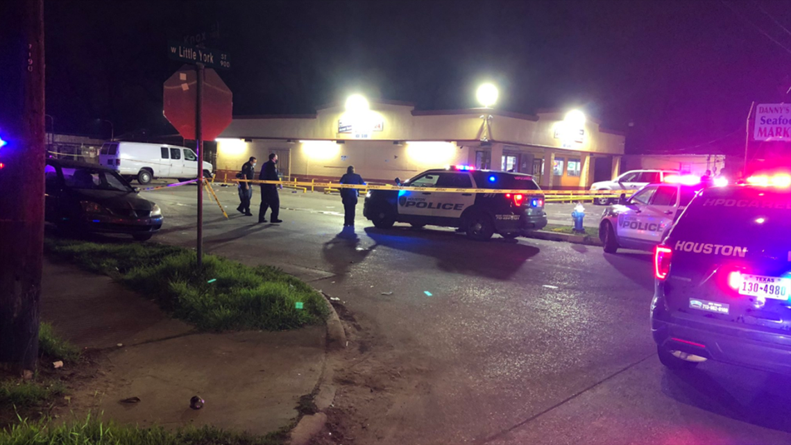 4 injured in north Houston shooting
