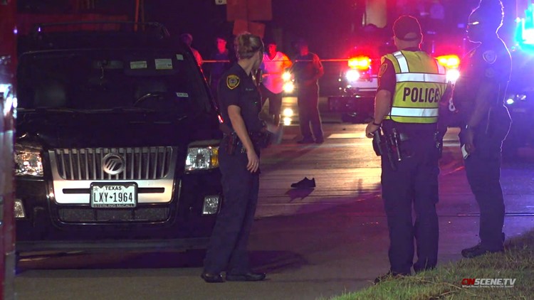 Man dies after being struck by SUV on S. Post Oak, police say | khou.com