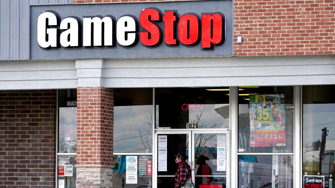 Reddit users causes GameStop stock to soar in premarket | khou.com