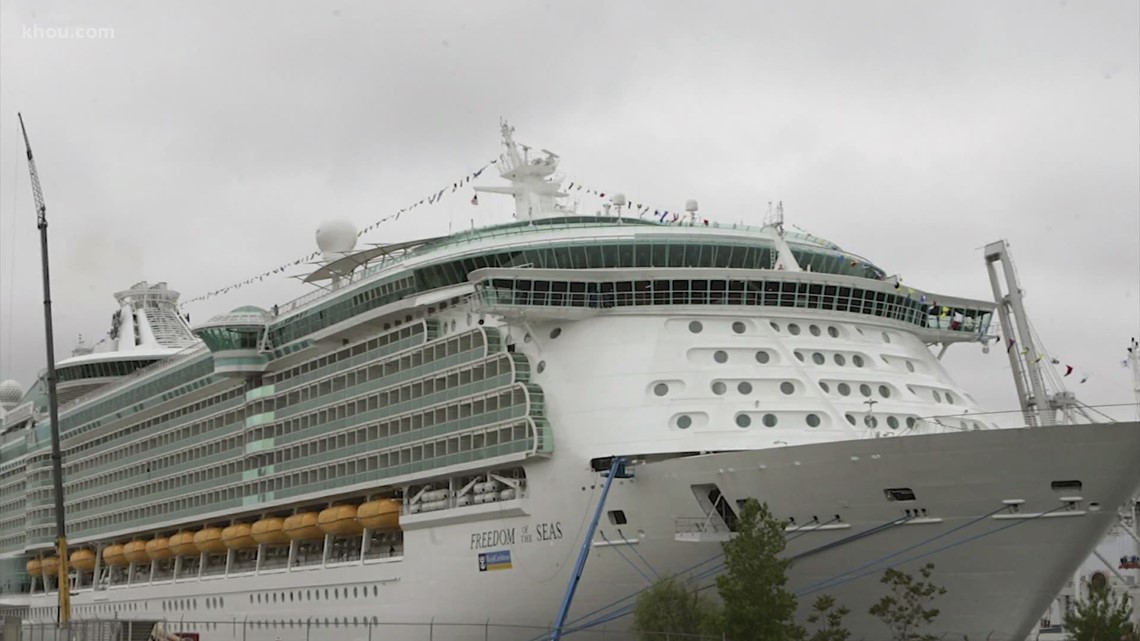 Man sentenced after trying to strangle, suffocate woman on cruise - Vimarsana News