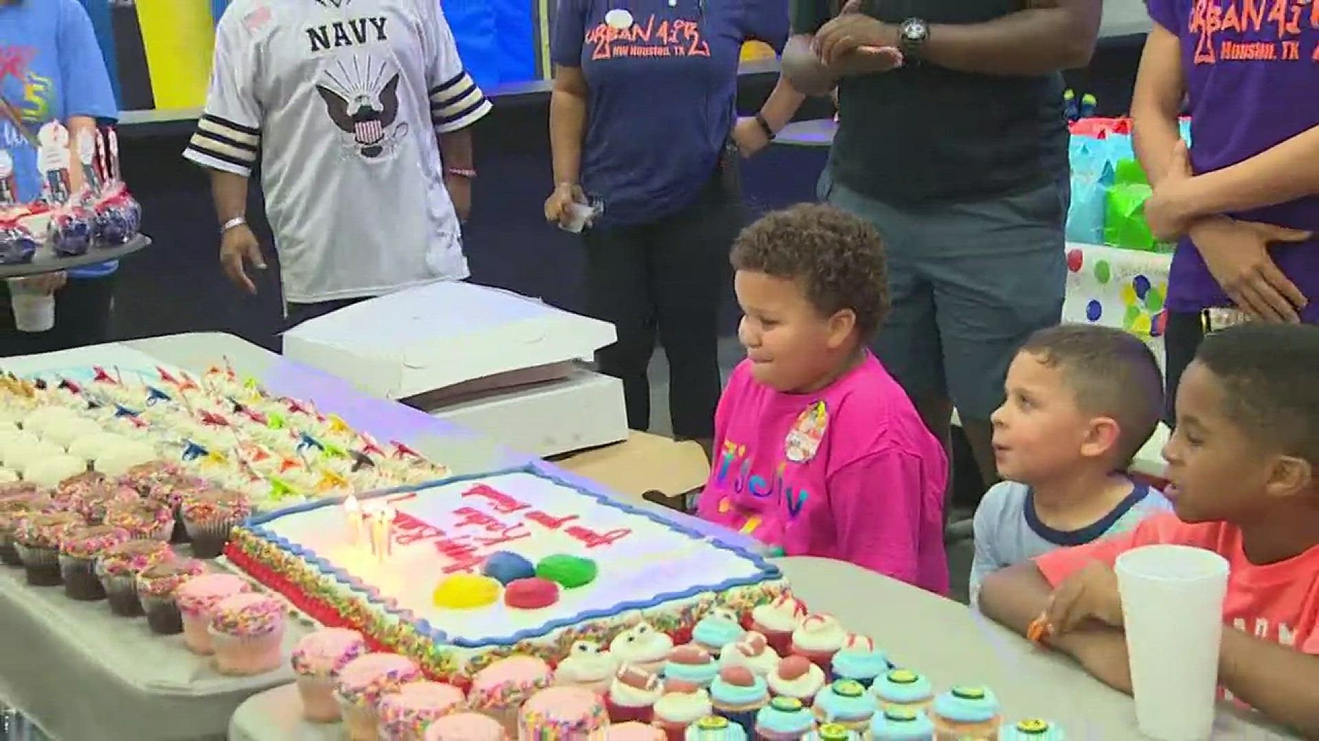 Thanks to a social media movement, hundreds of people gathered at a birthday party in Houston on Sunday for a little boy who told his mom he didn't want a birthday party because he thought no one would show up.