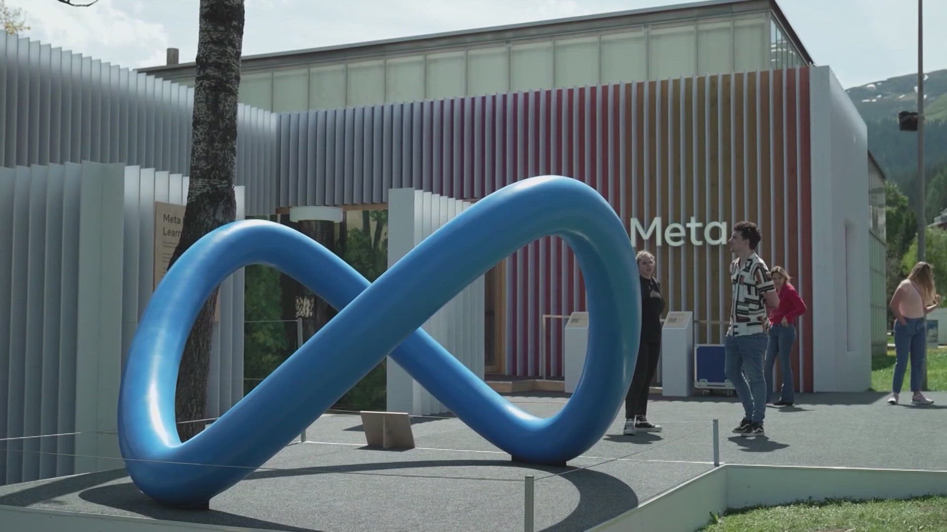 Meta reaches $17B settlement over teen mental health claims; requires Instagram, Facebook time limits, nighttime blocks, and age assurance
