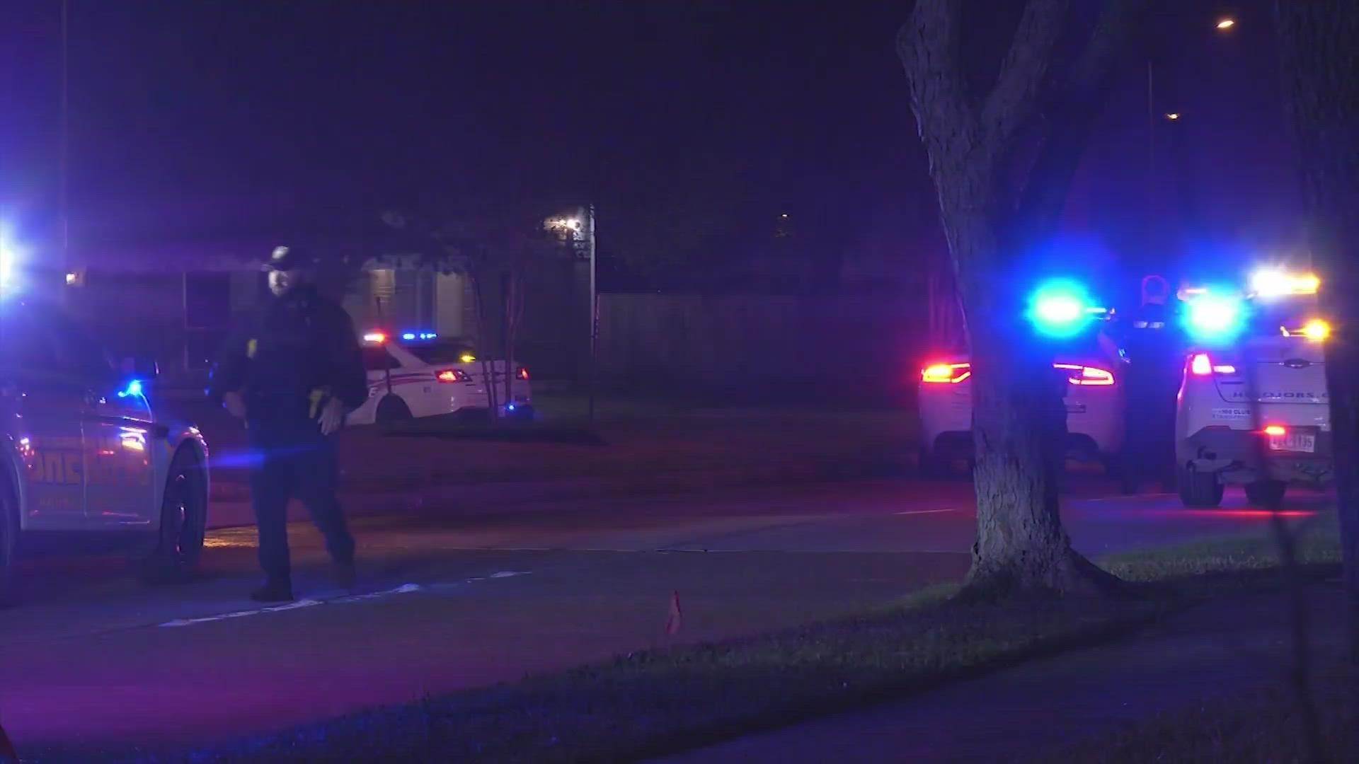 Domestic violence call leads to SWAT standoff Houston, TX news
