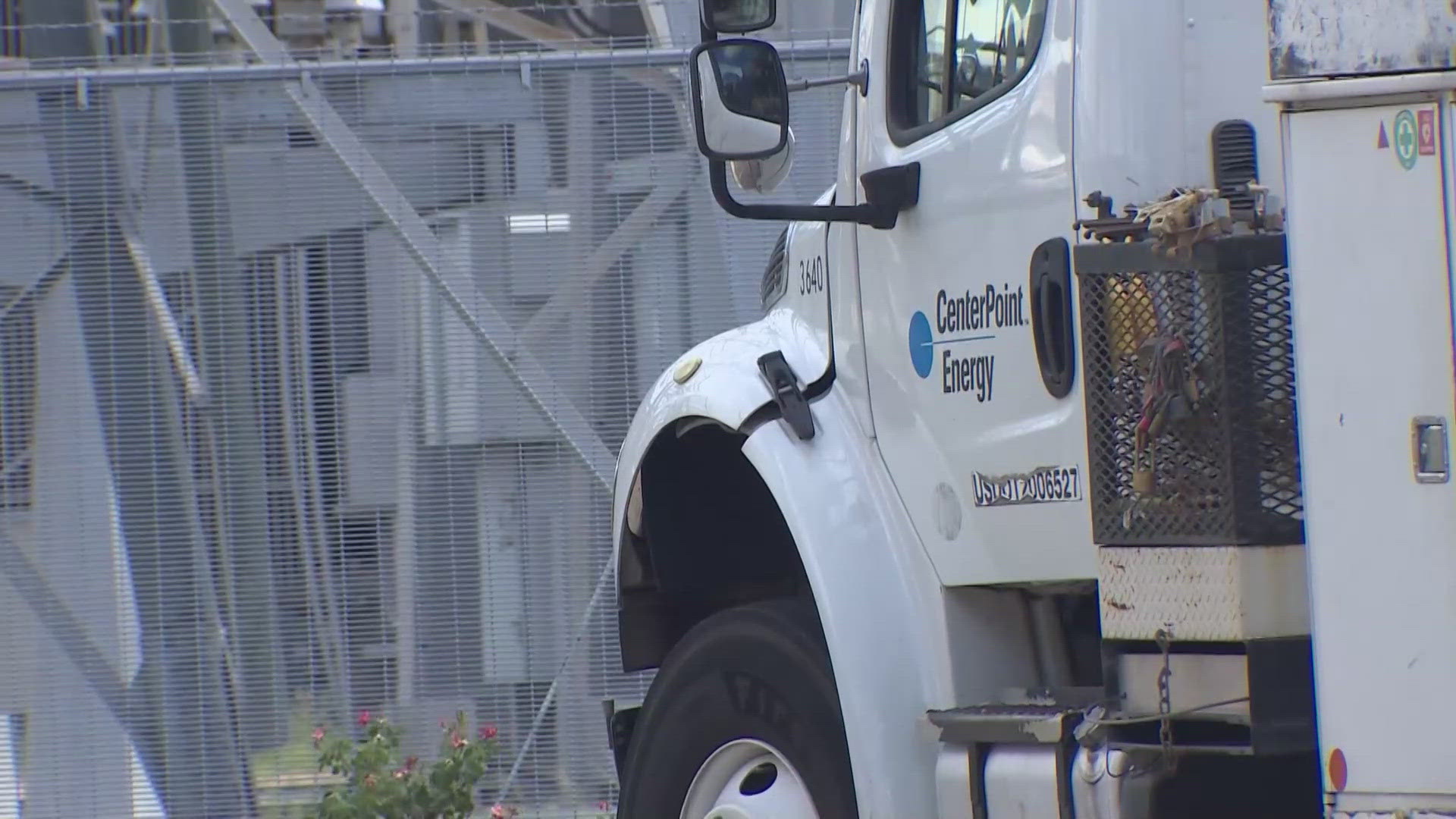 KHOU 11's Jeremy Rogalski, Cheryl Mercedes and Grace White report on power following Hurricane Beryl in Texas.