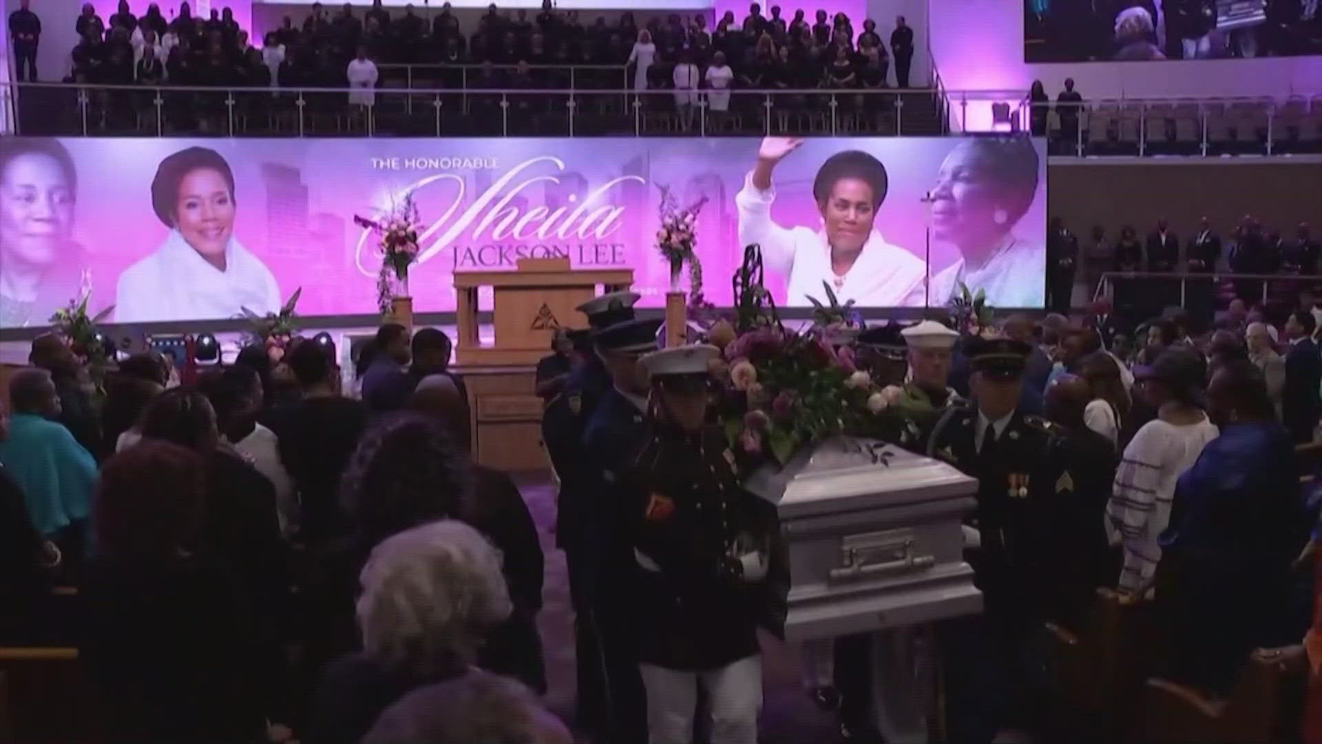 Residents in the Third Ward got a chance to pay their respects to the late Congresswoman.