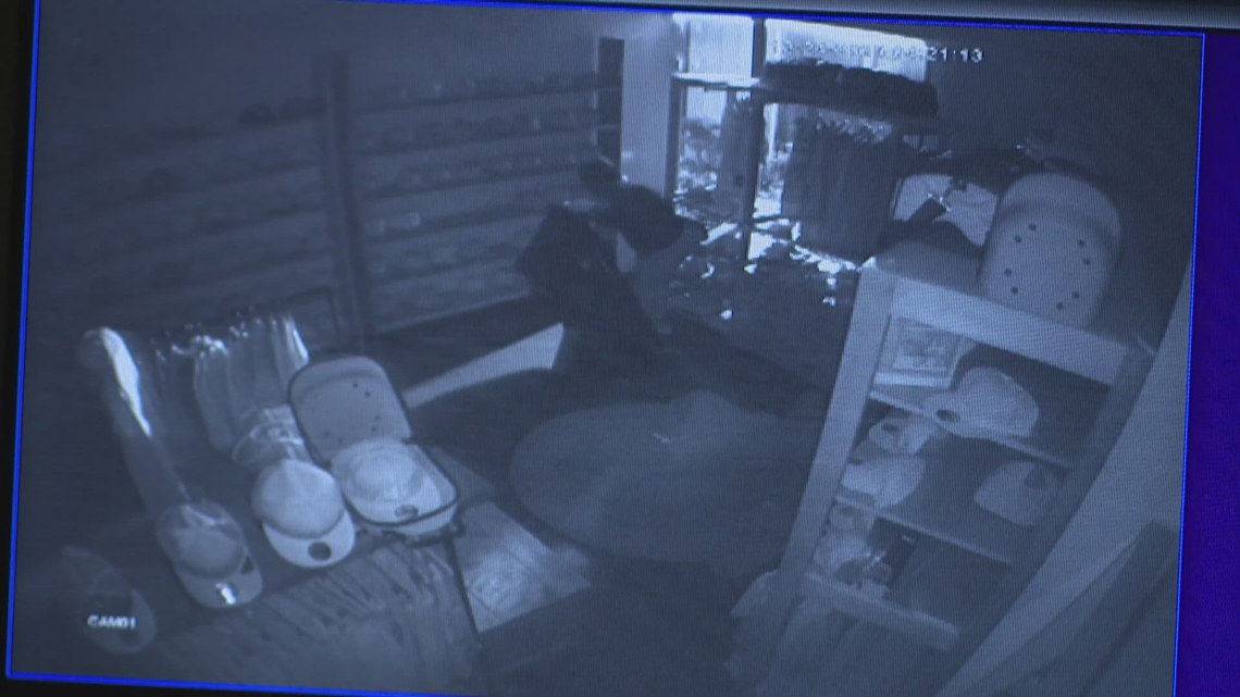 Thousands of dollars in hats and sneakers stolen from W. Houston business, then thieves went back for more