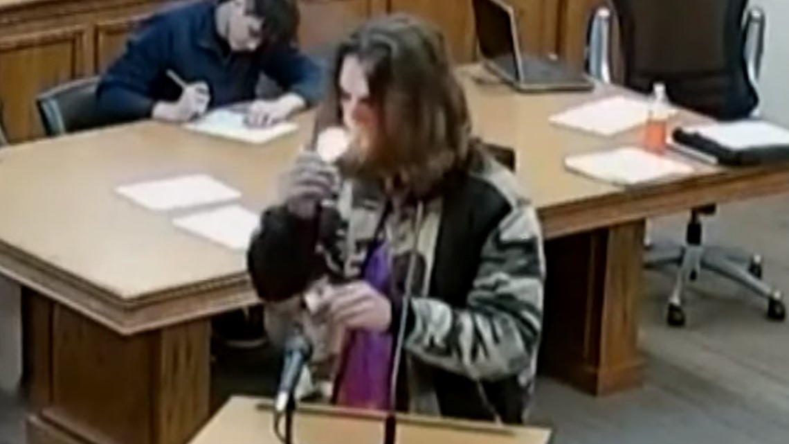 Did he really just light a joint in court?