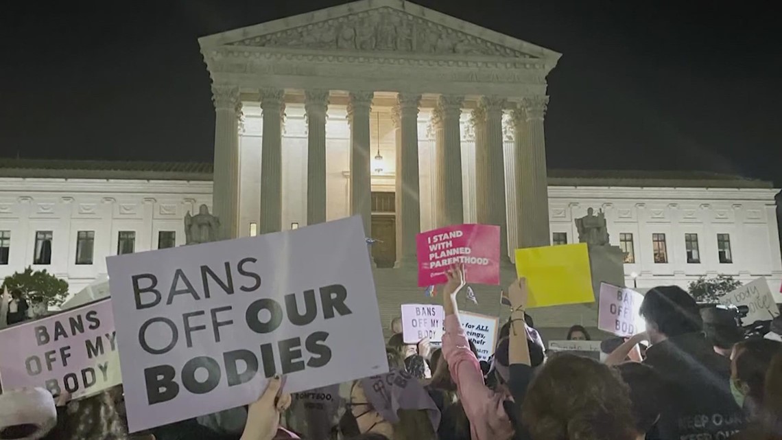 Apa hukum pemicu Texas tentang aborsi?