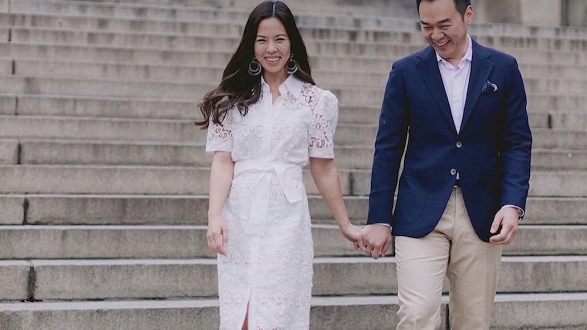 Perancang busana Christy Lynn membuka toko di Houston