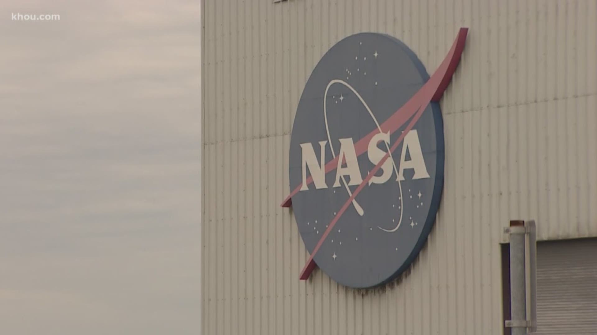 An event was held in the Clear Creek area on Friday to help employees at NASA who have not been paid since the government shutdown.