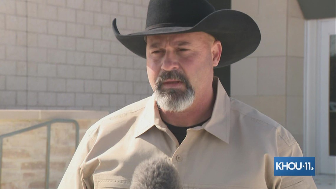 Sheriff describes 'gruesome' scene after woman found decapitated in