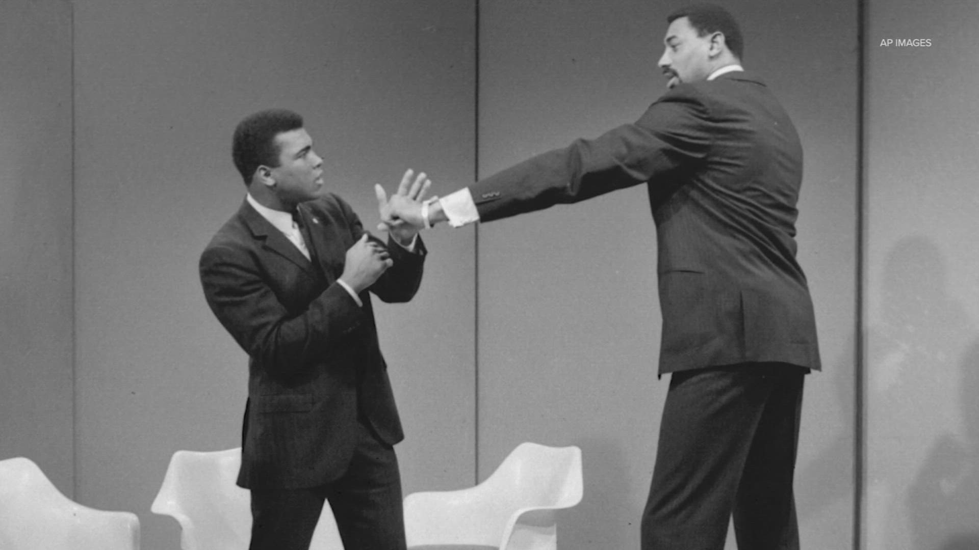 Here's the Strange but True Houston Sports Story about how Muhammad Ali almost fought Wilt Chamberlain in the Astrodome.