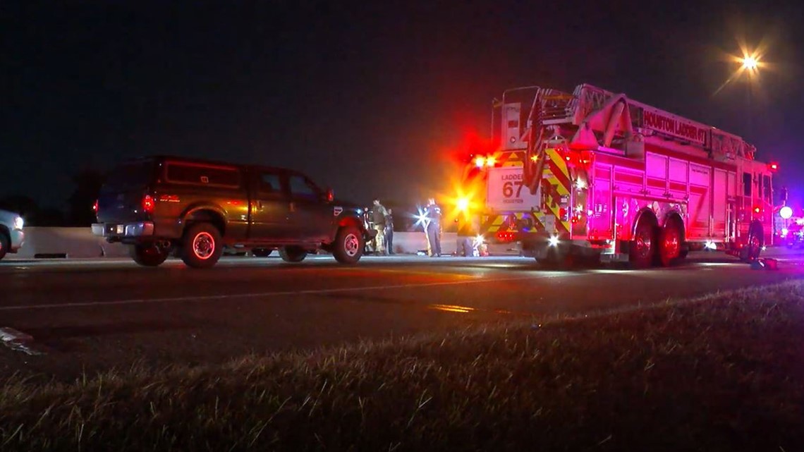 Woman walking across North Freeway struck by vehicle | khou.com