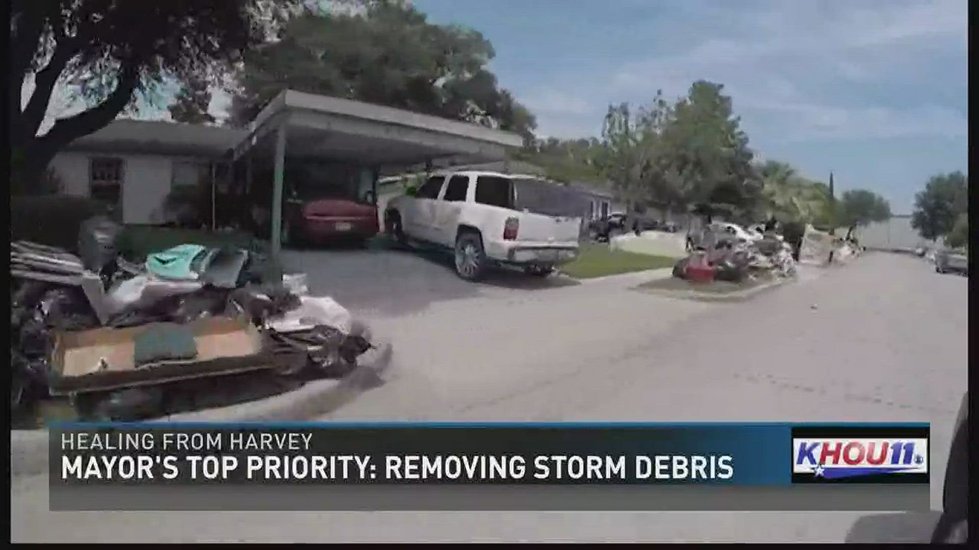 Houston Mayor: Debris pickup is the city's 'number one priority' | khou.com
