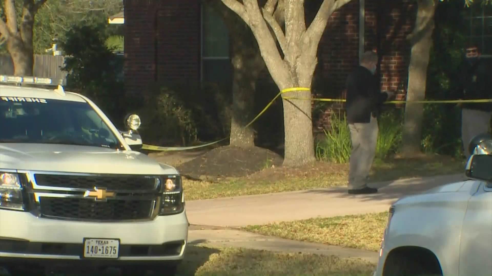 Fort Bend County deputies said a son shot and killed his father Thursday morning. Deputies said the son suffers from mental illness.