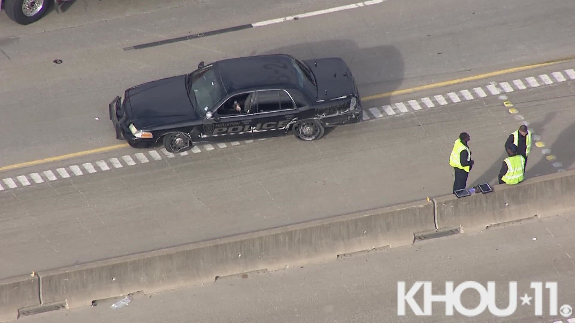 Raw Aerials: HPD Officer Injured In Crash On I-610 South Loop At Stella ...