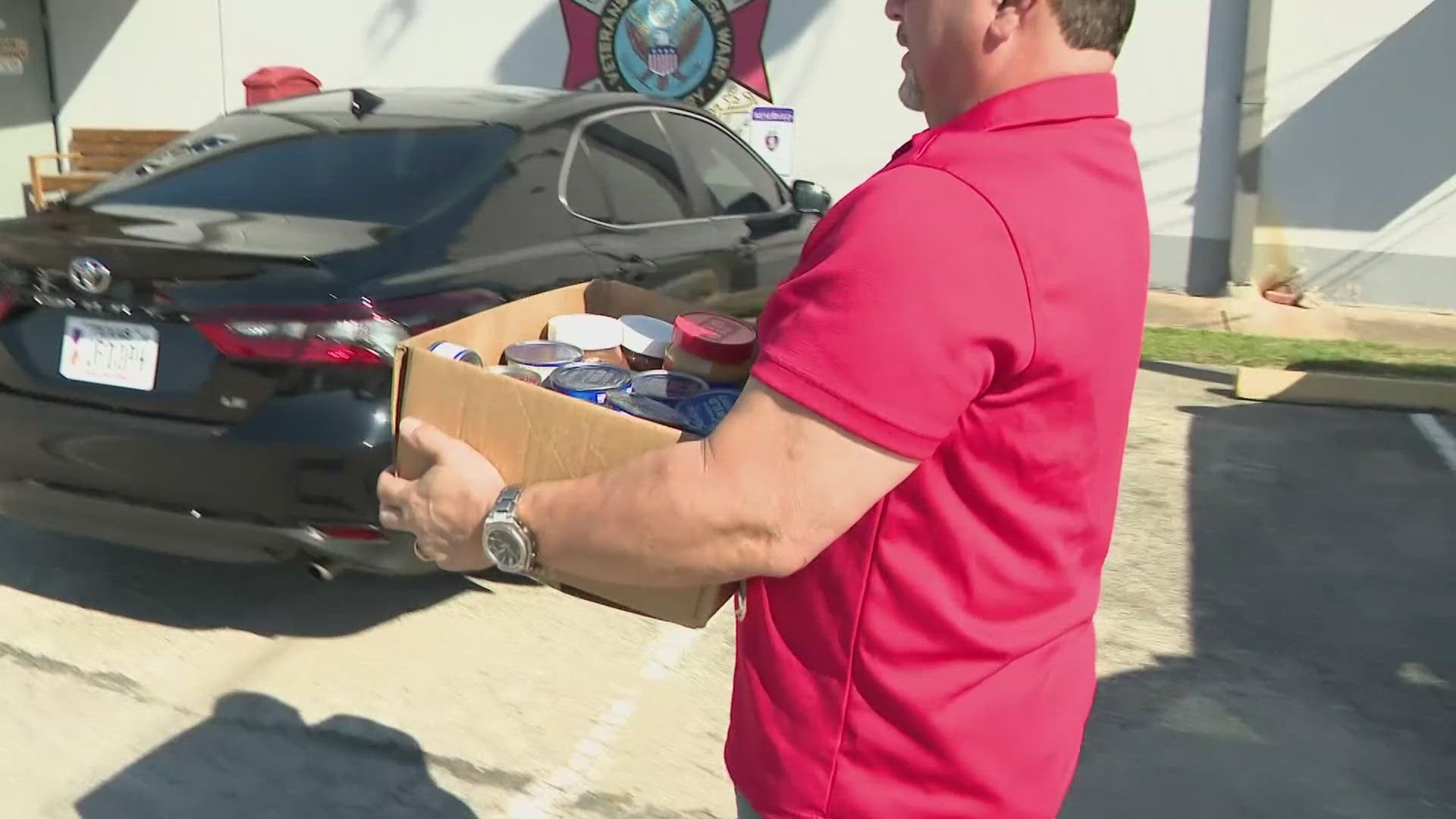 Ffe Tracker Example 'This isn’t politics. It’s humanity' | As shutdown drags on, Houston ...