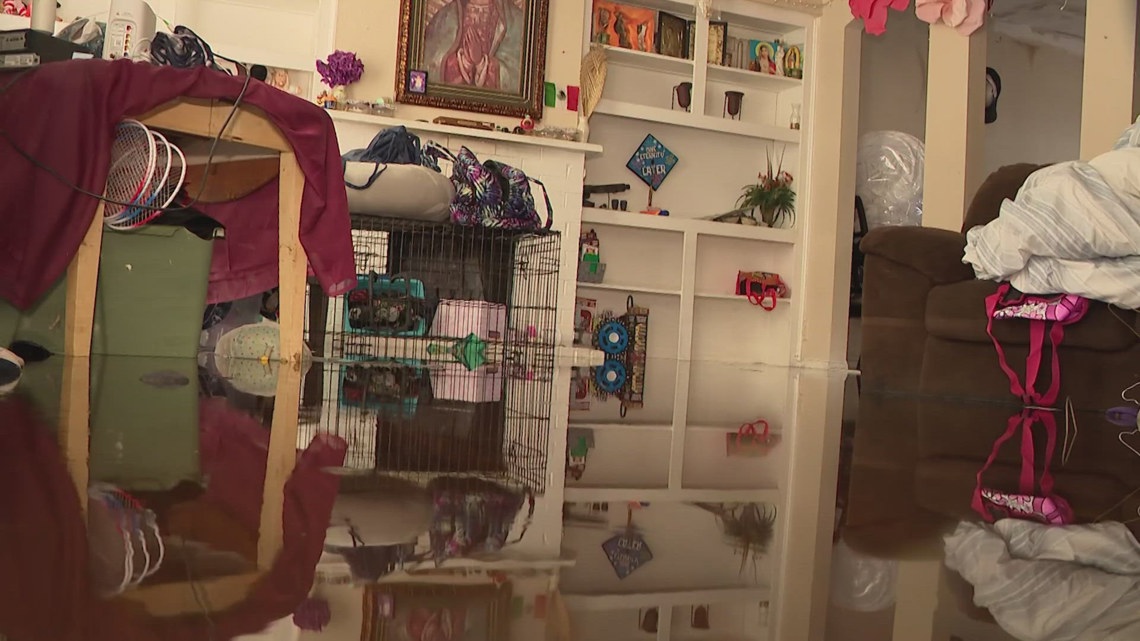 After Christmas morning flooding, a Houston woman saves her mother’s ashes — and little else