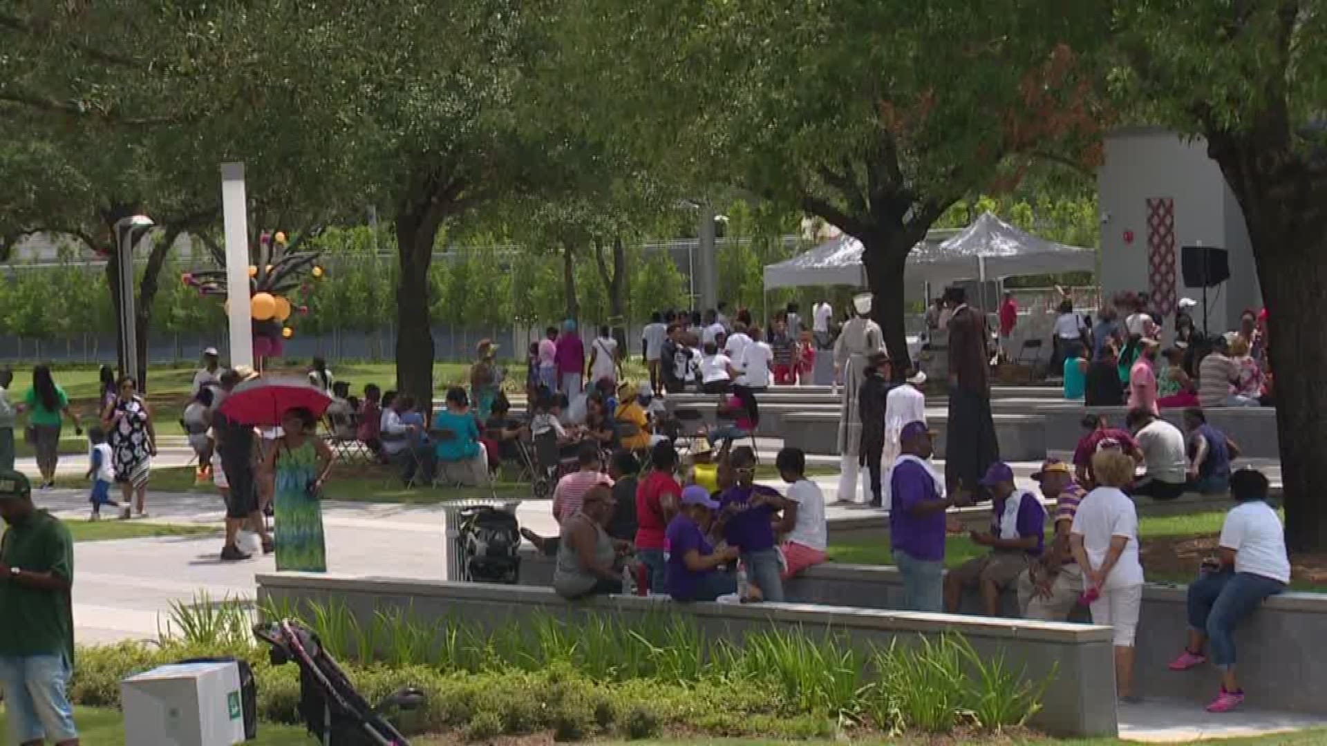 A dedication was held on June 19, 2017 for the newly renamed Emancipation Avenue in Southeast Houston.